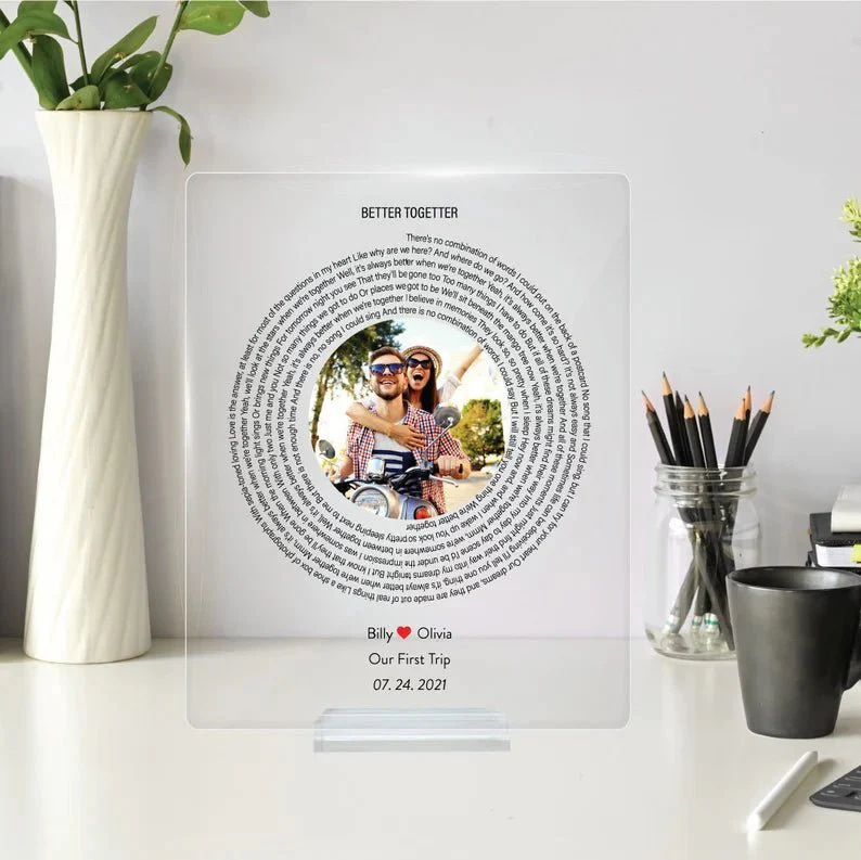 Love Lyrics - Image 8