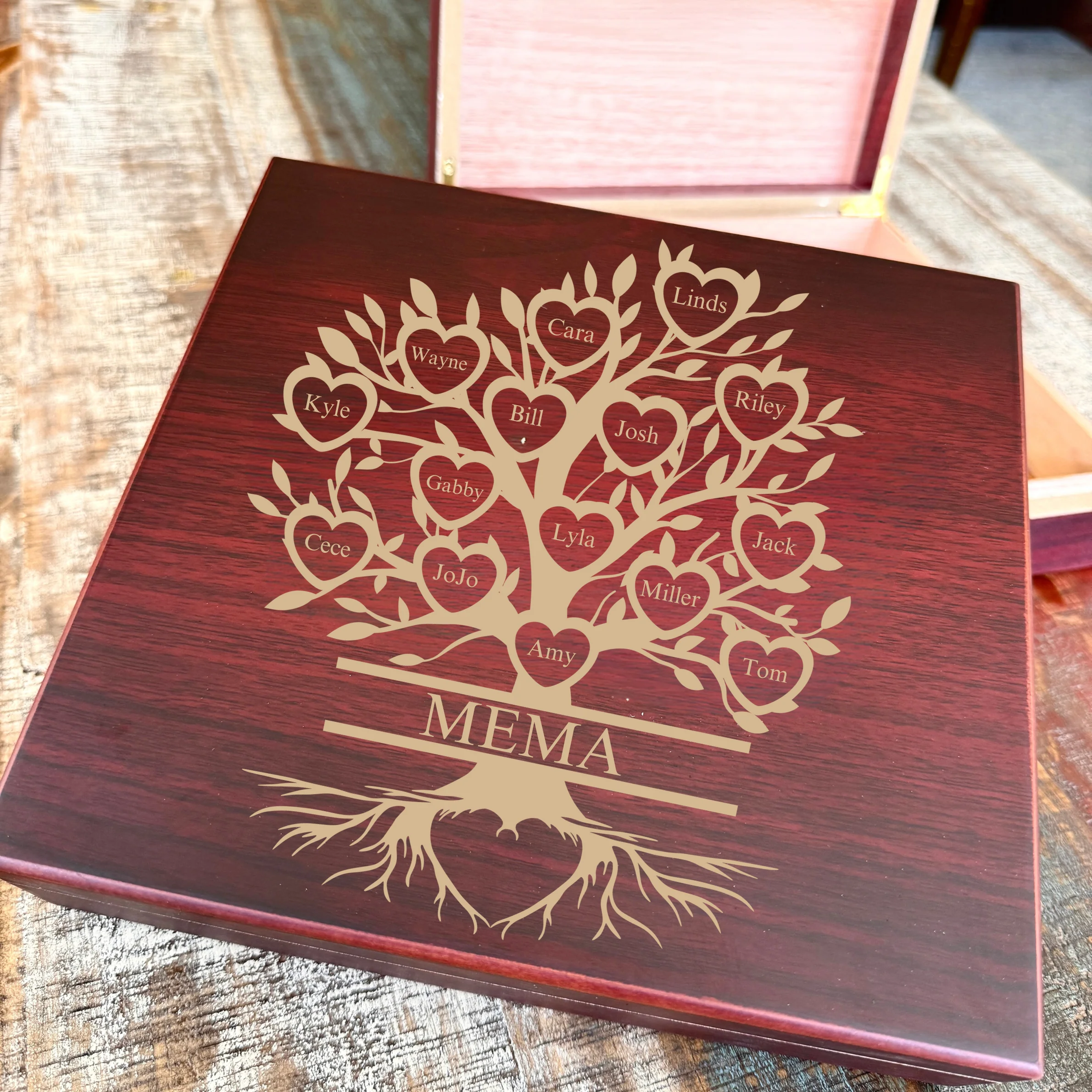 Custom Family Tree Keepsake Box - Image 10