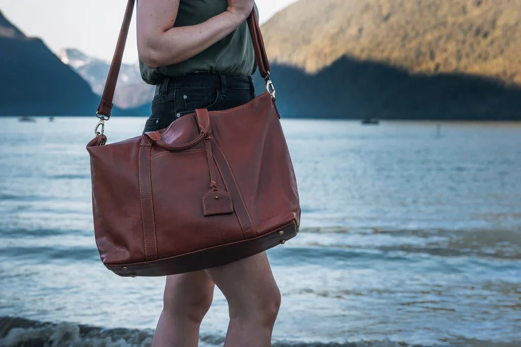 Katmai Weekender Duffel - Image 4